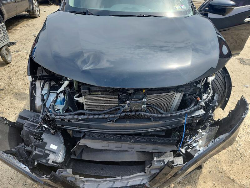 67290106 :رقم المزاد ، 5N1AT2MV3KC815433 vin ، 2019 Nissan Rogue مزاد بيع