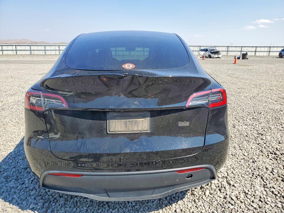 66948946 :رقم المزاد ، 7SAYGDEE4NA019007 vin ، 2022 Tesla Model Y مزاد بيع