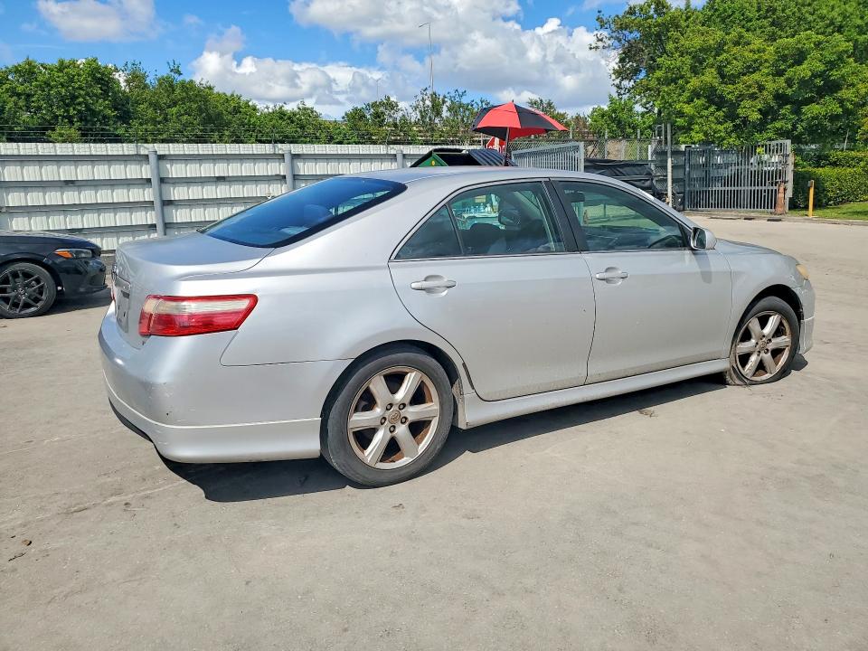 70083186 :رقم المزاد ، 4T1BE46K68U213013 vin ، 2008 Toyota Camry مزاد بيع