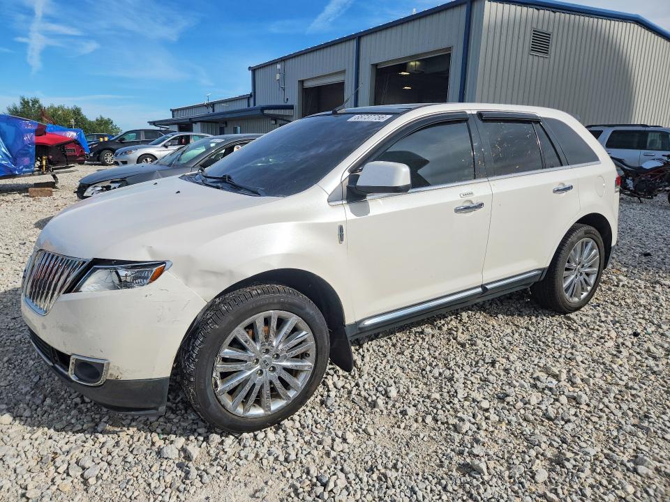 Продажа на аукционе авто 2011 Lincoln Mkx, vin: 2LMDJ8JK8BBJ05027, номер лота: 68737756
