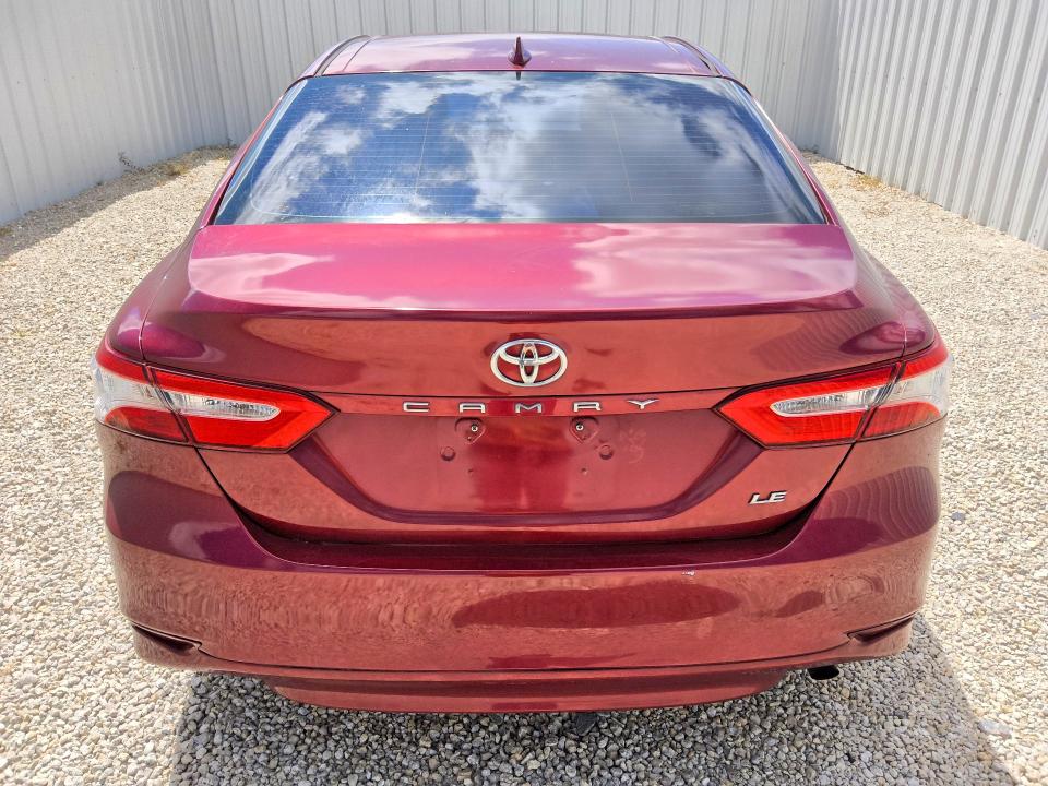 Продаж на аукціоні авто 2019 Toyota Camry, vin: 4T1B11HKXKU704182, номер лоту: 70152666