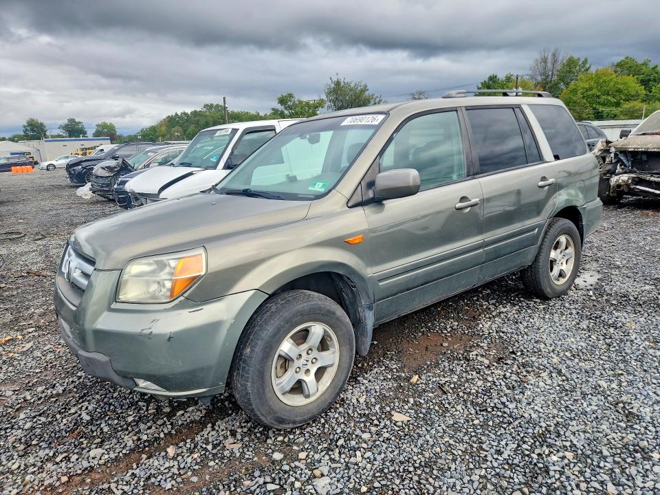 Продажа на аукционе авто 2007 Honda Pilot, vin: 2HKYF18537H502649, номер лота: 70690126
