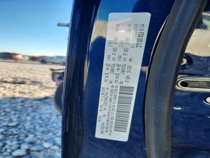 2017 Jeep Compass მანქანა იყიდება აუქციონზე, vin: 1C4NJCEA0HD102215, აუქციონის ნომერი: 70075146