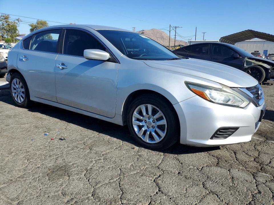 2016 Nissan Altima მანქანა იყიდება აუქციონზე, vin: 1N4AL3AP7GC255560, აუქციონის ნომერი: 67222096