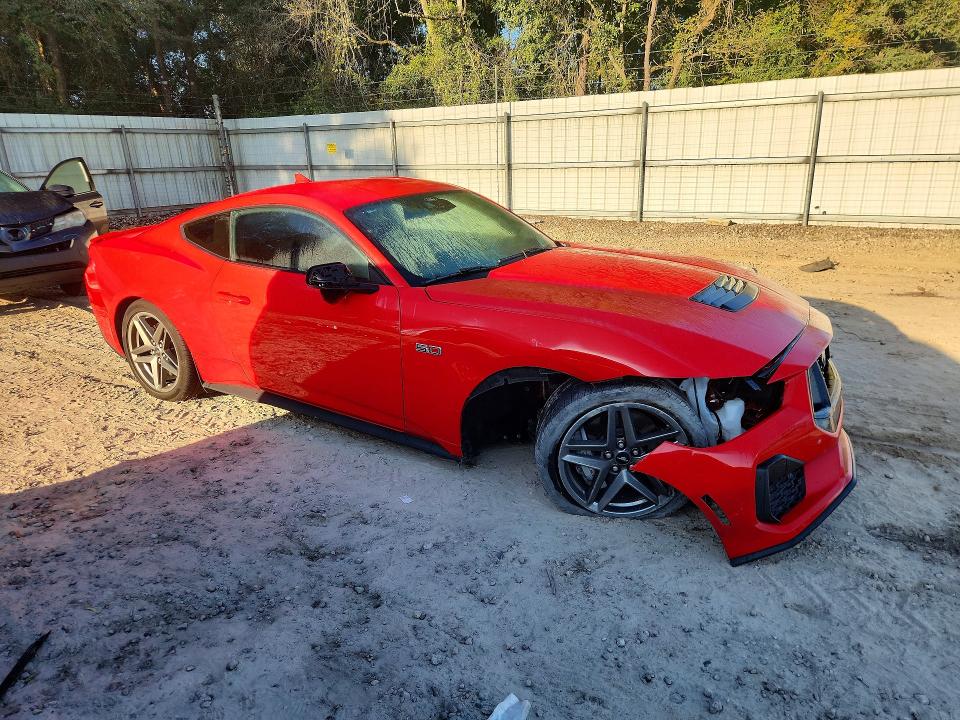 69779136 :رقم المزاد ، 1FA6P8CF9S5410053 vin ، 2025 Ford Mustang مزاد بيع