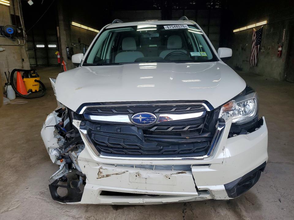 Продаж на аукціоні авто 2018 Subaru Forester, vin: JF2SJAEC5JH532816, номер лоту: 67548576