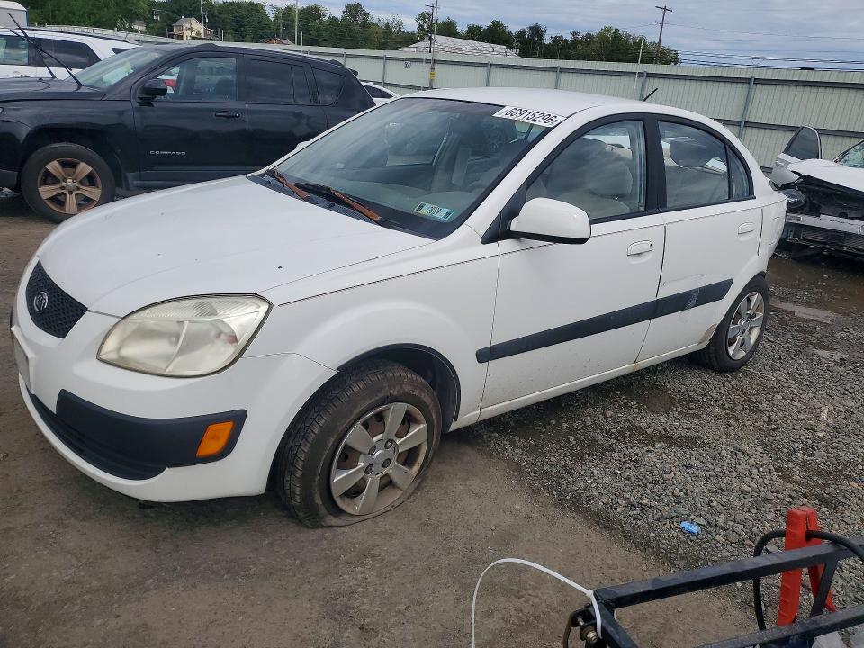 68915296 :رقم المزاد ، KNADE123366156231 vin ، 2006 Kia Rio مزاد بيع