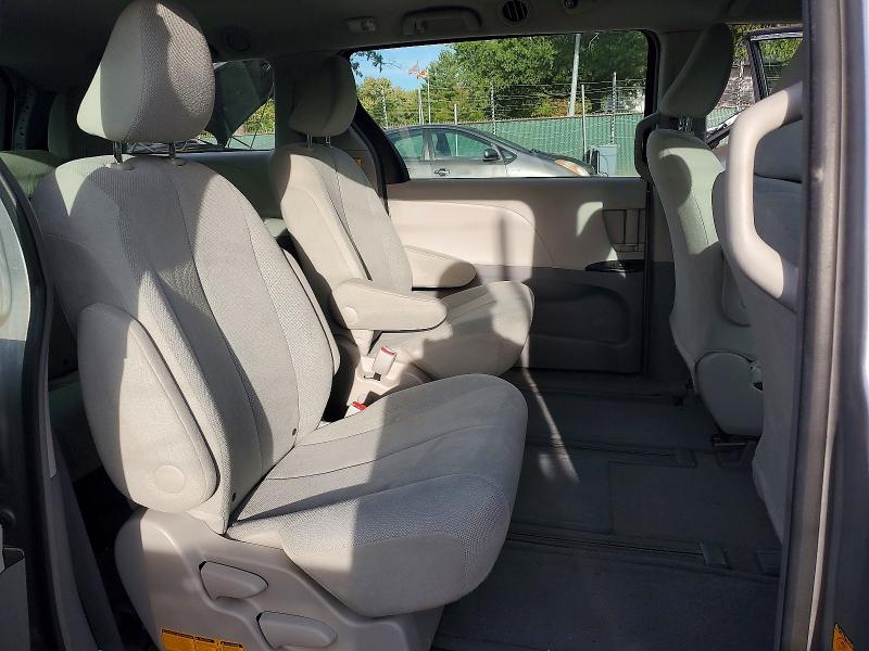 Aukcja sprzedaży 2011 Toyota Sienna, vin: 5TDZK3DC7BS100765, numer aukcji: 69952166