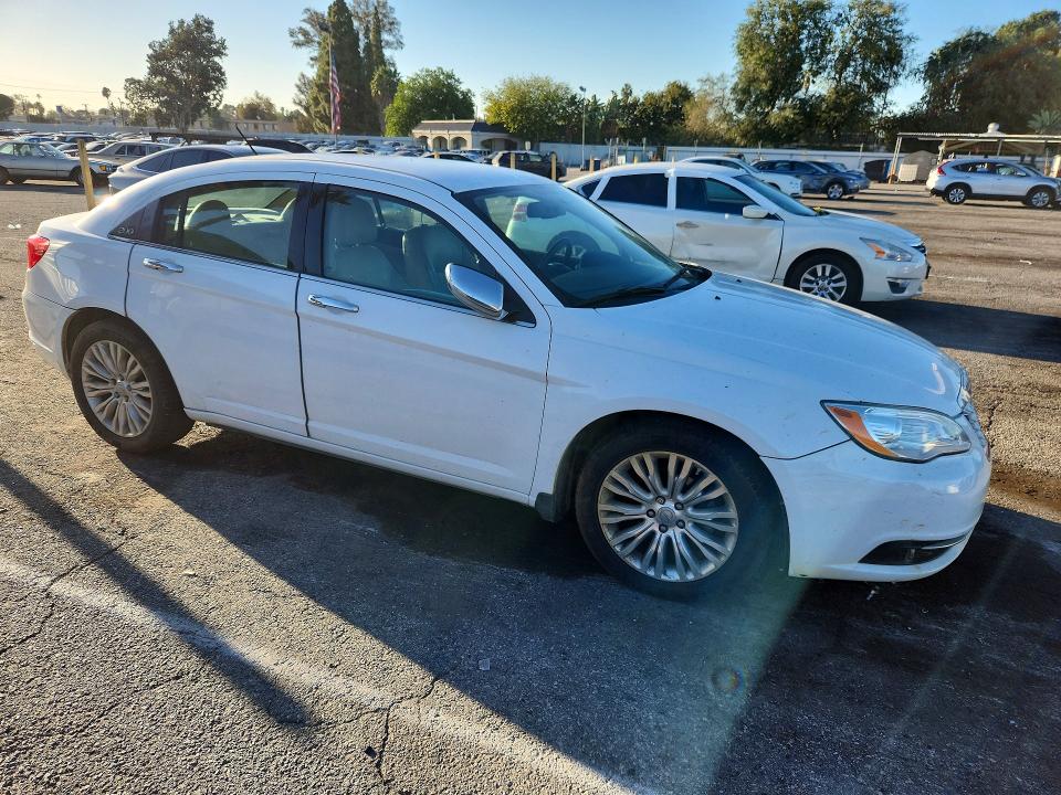 Aukcja sprzedaży 2013 Chrysler 200, vin: 1C3CCBCG6DN679570, numer aukcji: 70856446