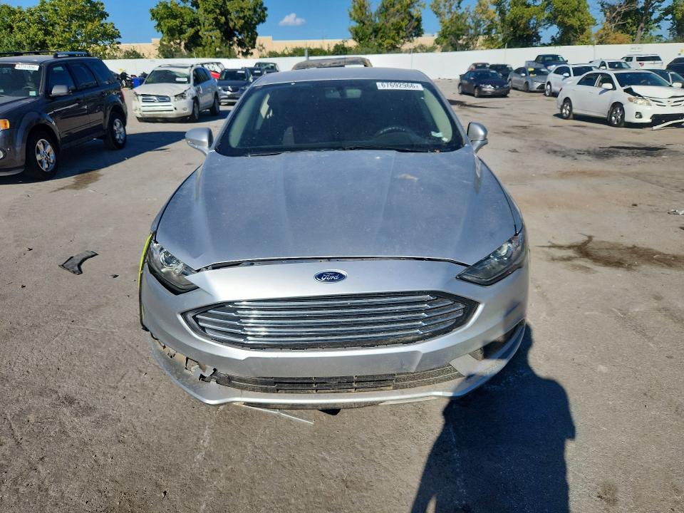 67692966 :رقم المزاد ، 3FA6P0H73HR389726 vin ، 2017 Ford Fusion مزاد بيع