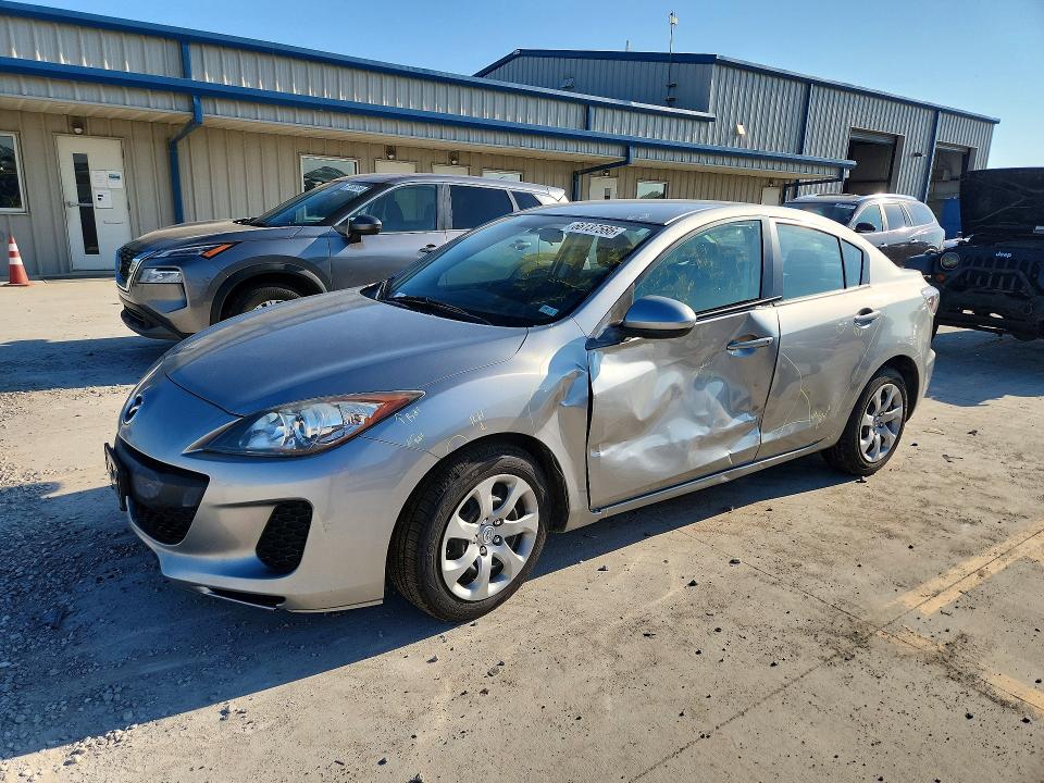 2013 Mazda 3 მანქანა იყიდება აუქციონზე, vin: JM1BL1TF2D1779309, აუქციონის ნომერი: 66137586