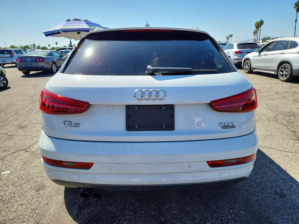Продажа на аукционе авто 2018 Audi Q3, vin: WA1JCCFS4JR009085, номер лота: 68715886