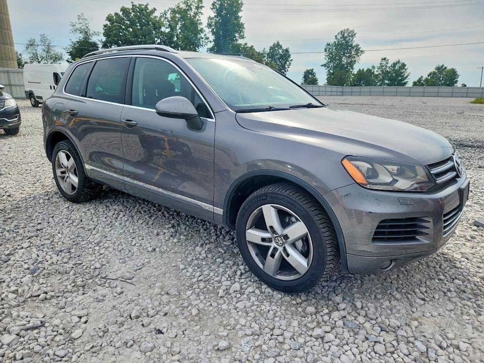 Aukcja sprzedaży 2013 Volkswagen Touareg, vin: WVGEP9BP3DD002724, numer aukcji: 68003846