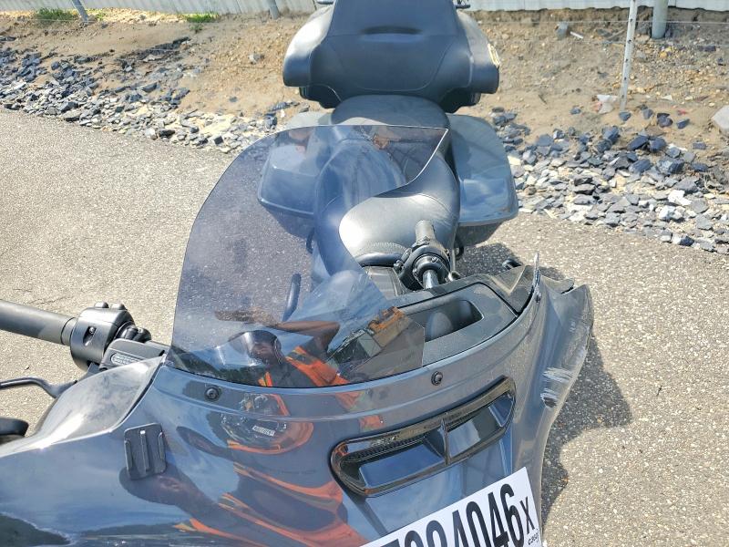 67824046 :رقم المزاد ، 1HD1ABL1XNB627106 vin ، 2022 Harley-davidson Flhxst مزاد بيع