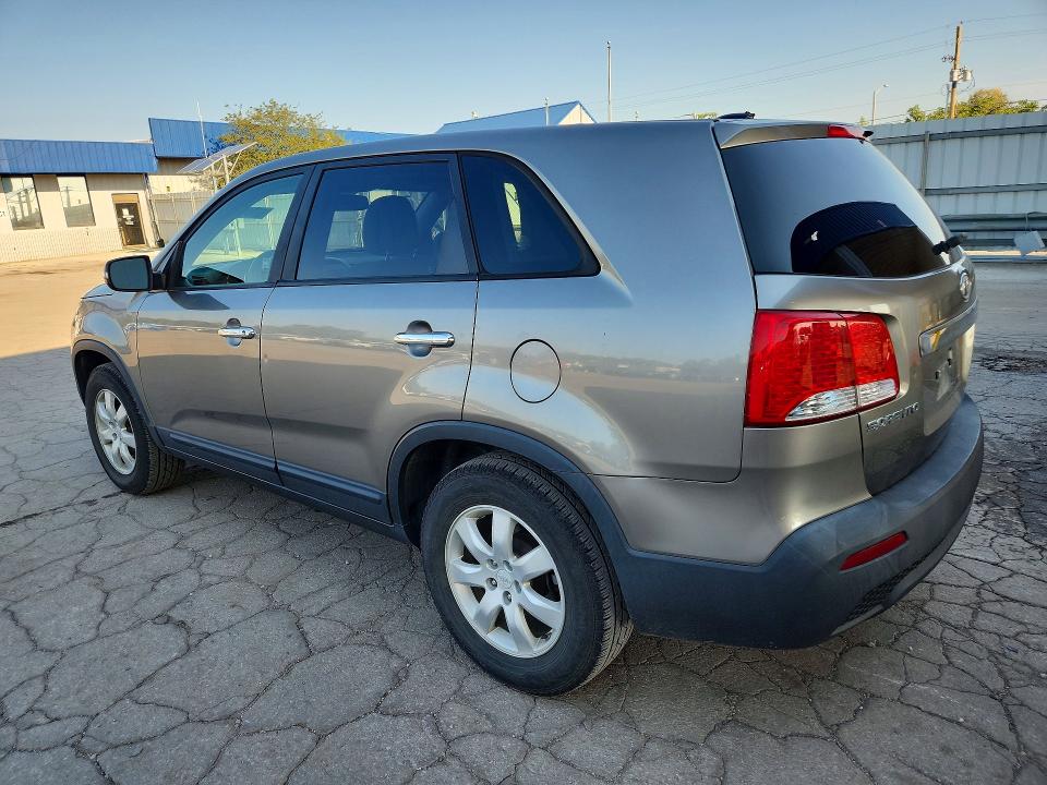 67749126 :رقم المزاد ، 5XYKT3A18BG046049 vin ، 2011 Kia Sorento مزاد بيع