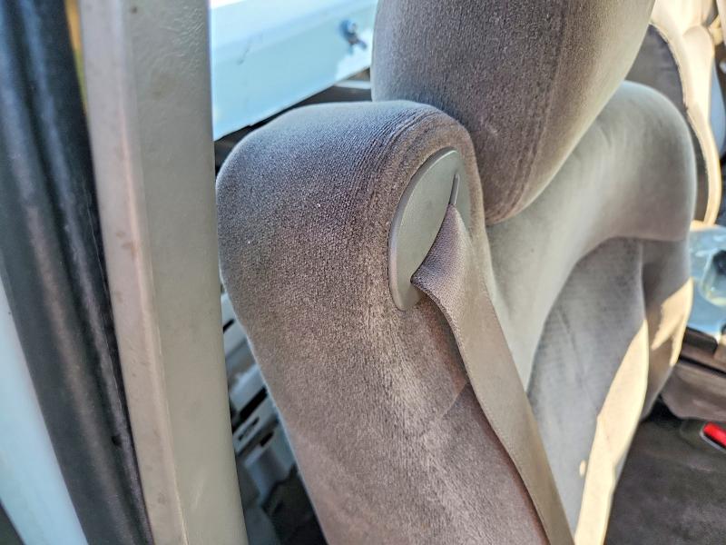 Продаж на аукціоні авто 2000 Chevrolet Silverado, vin: 1GCEK14T8YZ333094, номер лоту: 67870426
