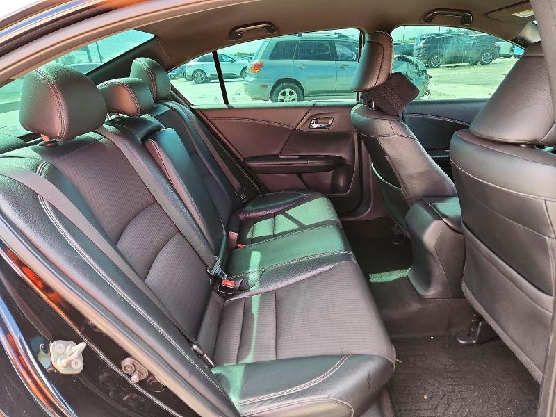Продаж на аукціоні авто 2017 Honda Accord, vin: 1HGCR2F54HA246963, номер лоту: 69565386