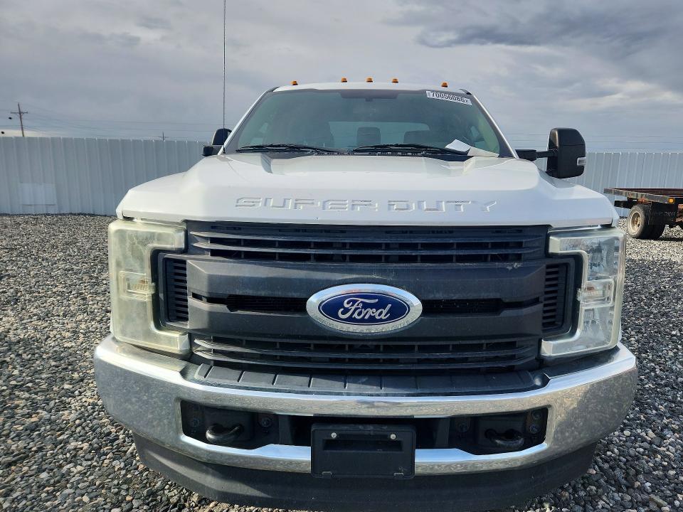 2017 Ford F350 მანქანა იყიდება აუქციონზე, vin: 1FD8W3HT0HEB94086, აუქციონის ნომერი: 70056086