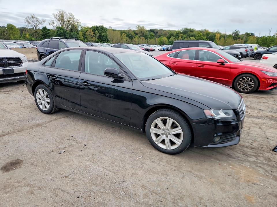 69784446 :رقم المزاد ، WAUBFAFL7BN019291 vin ، 2011 Audi A4 مزاد بيع