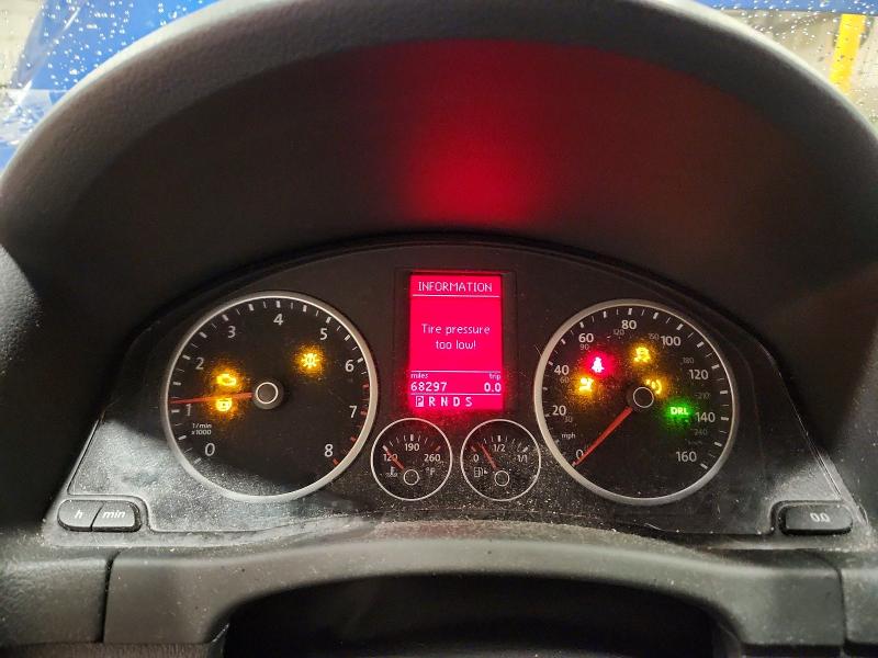 2009 Volkswagen Tiguan მანქანა იყიდება აუქციონზე, vin: WVGBV75N19W004376, აუქციონის ნომერი: 67321166
