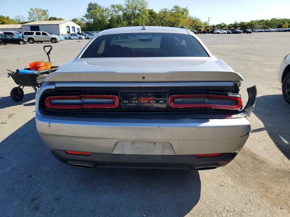 Продаж на аукціоні авто 2015 Dodge Challenger, vin: 2C3CDZBGXFH913275, номер лоту: 68436546