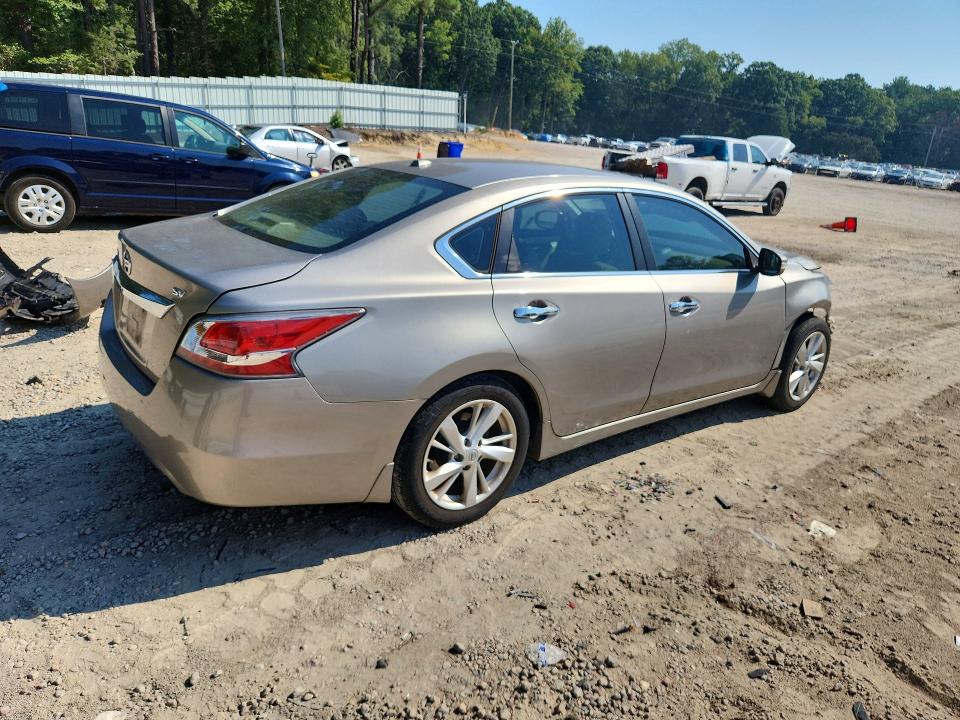 67648706 :رقم المزاد ، 1N4AL3AP5FC248959 vin ، 2015 Nissan Altima مزاد بيع