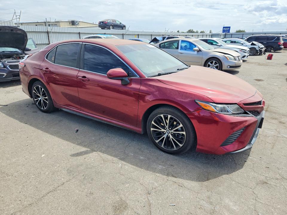 Продаж на аукціоні авто 2018 Toyota Camry, vin: 4T1B11HK5JU528706, номер лоту: 68252316