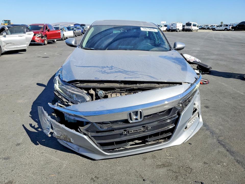 2018 Honda Accord მანქანა იყიდება აუქციონზე, vin: 1HGCV1F55JA008616, აუქციონის ნომერი: 70676026
