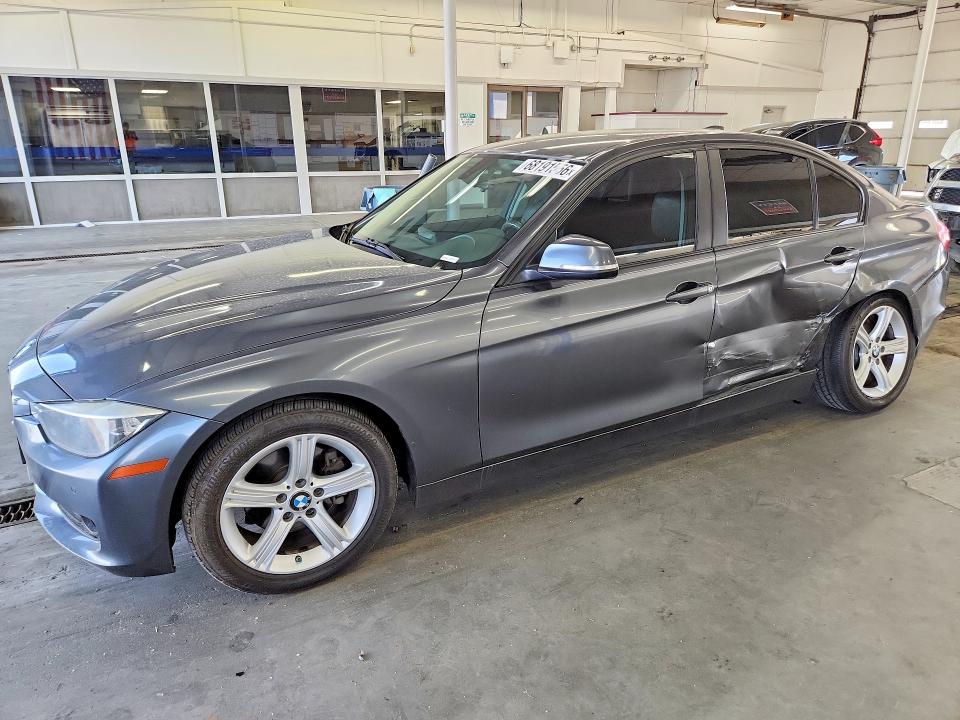 68191556 :رقم المزاد ، WBA3C3C57FK201384 vin ، 2015 Bmw 320 مزاد بيع