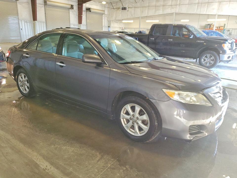 68069916 :رقم المزاد ، 4T4BF3EK3BR154282 vin ، 2011 Toyota Camry مزاد بيع