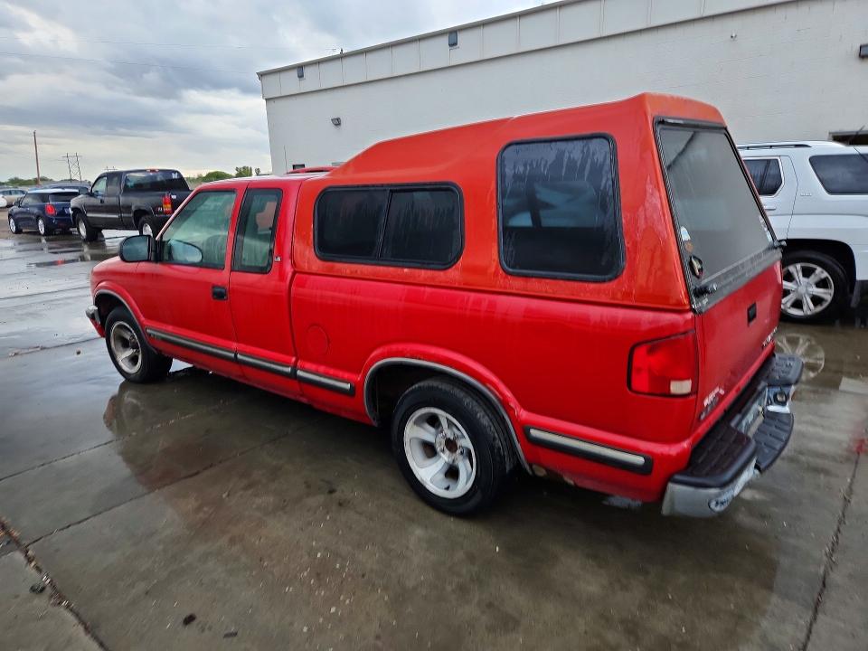 68875526 :رقم المزاد ، 1GCCS19XXW8124140 vin ، 1998 Chevrolet S Truck مزاد بيع