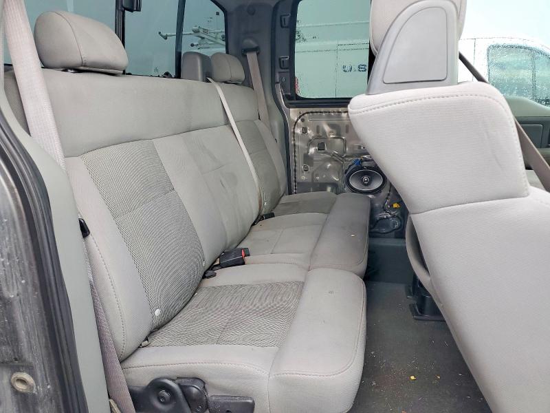 67695876 :رقم المزاد ، 1FTPX14586NA89124 vin ، 2006 Ford F150 مزاد بيع