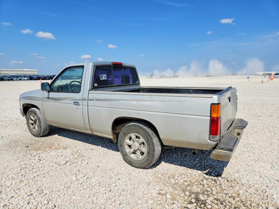 70672466 :رقم المزاد ، 1N6SD11S1VC416631 vin ، 1997 Nissan Truck مزاد بيع