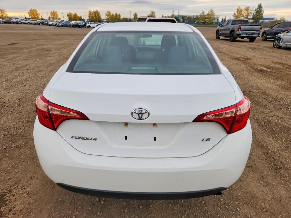 Продаж на аукціоні авто 2018 Toyota Corolla, vin: 2T1BURHE1JC060975, номер лоту: 70902956