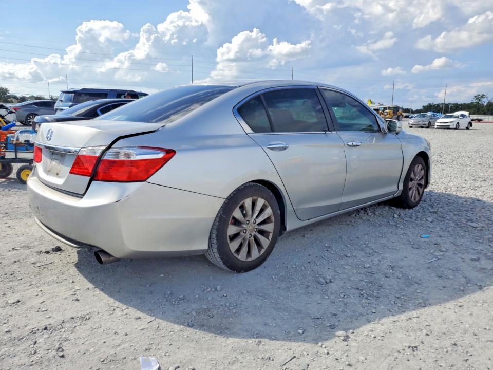 Продажа на аукционе авто 2014 Honda Accord, vin: 1HGCR2F71EA201833, номер лота: 70221166