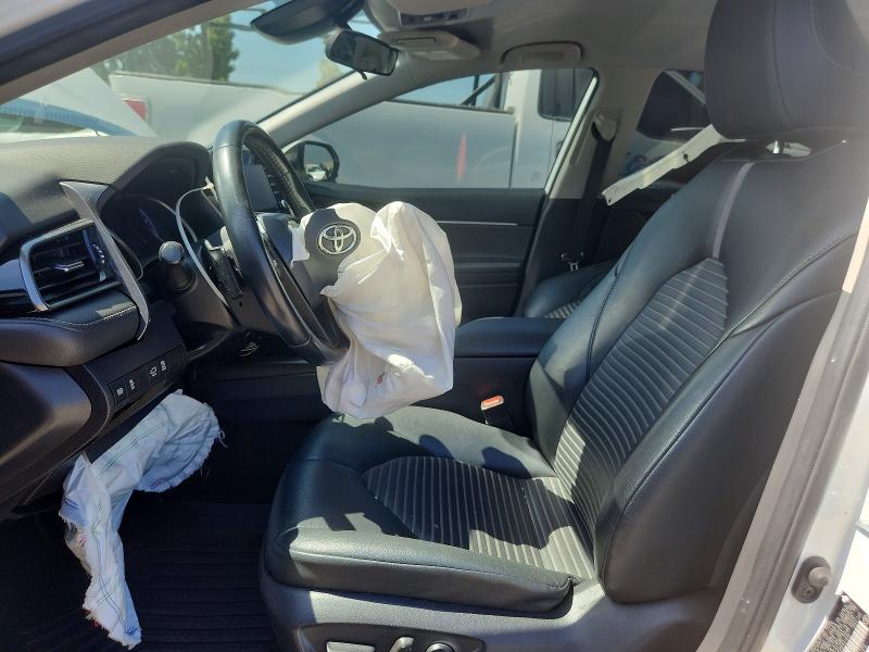 69058306 :رقم المزاد ، 4T1G11AK3MU521600 vin ، 2021 Toyota Camry مزاد بيع