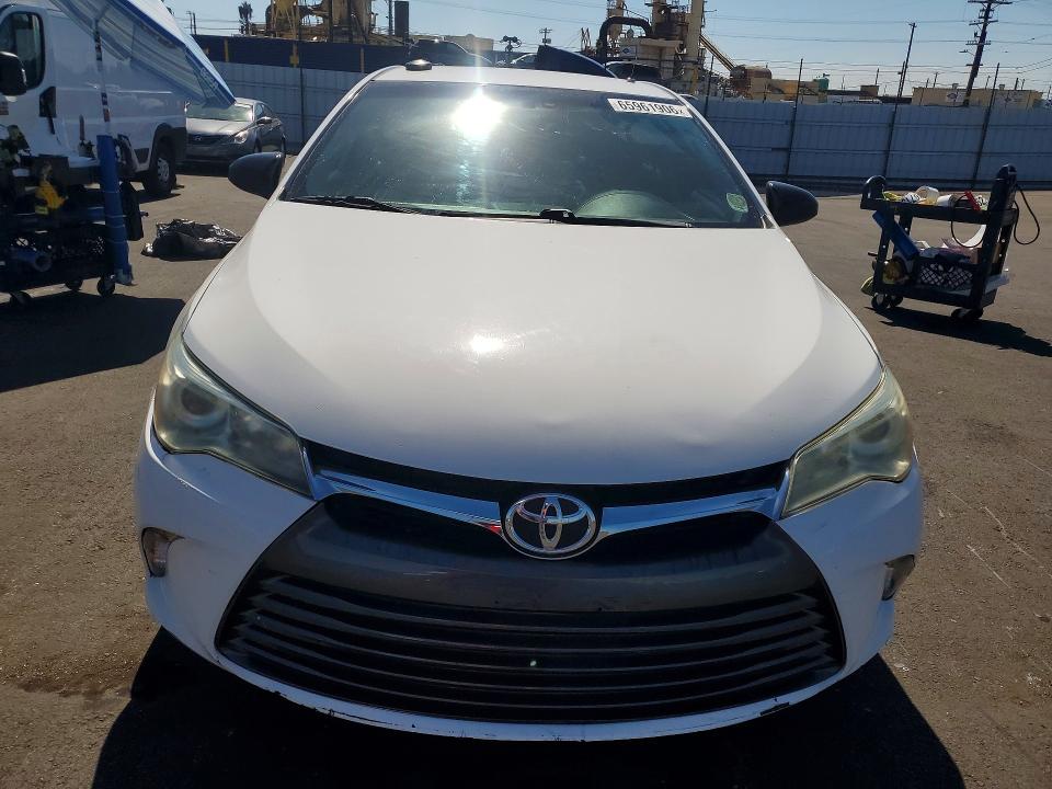 Продаж на аукціоні авто 2015 Toyota Camry, vin: 4T4BF1FK3FR508472, номер лоту: 65961906