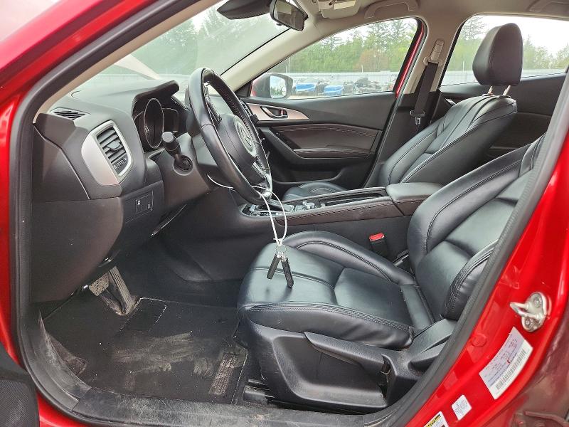 68415996 :رقم المزاد ، JM1BN1V71J1179327 vin ، 2018 Mazda 3 مزاد بيع