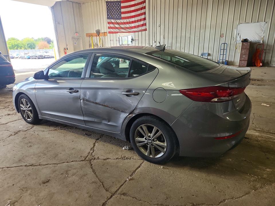 68204176 :رقم المزاد ، 5NPD84LF4JH296100 vin ، 2018 Hyundai Elantra مزاد بيع