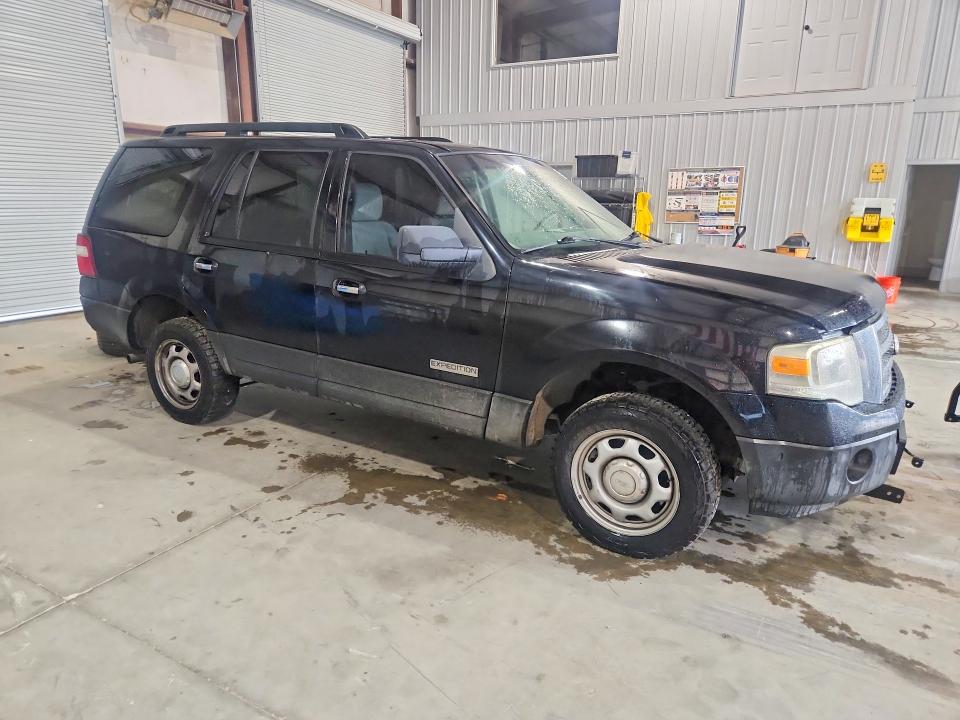 2007 Ford Expedition მანქანა იყიდება აუქციონზე, vin: 1FMFU16537LA41606, აუქციონის ნომერი: 69798076