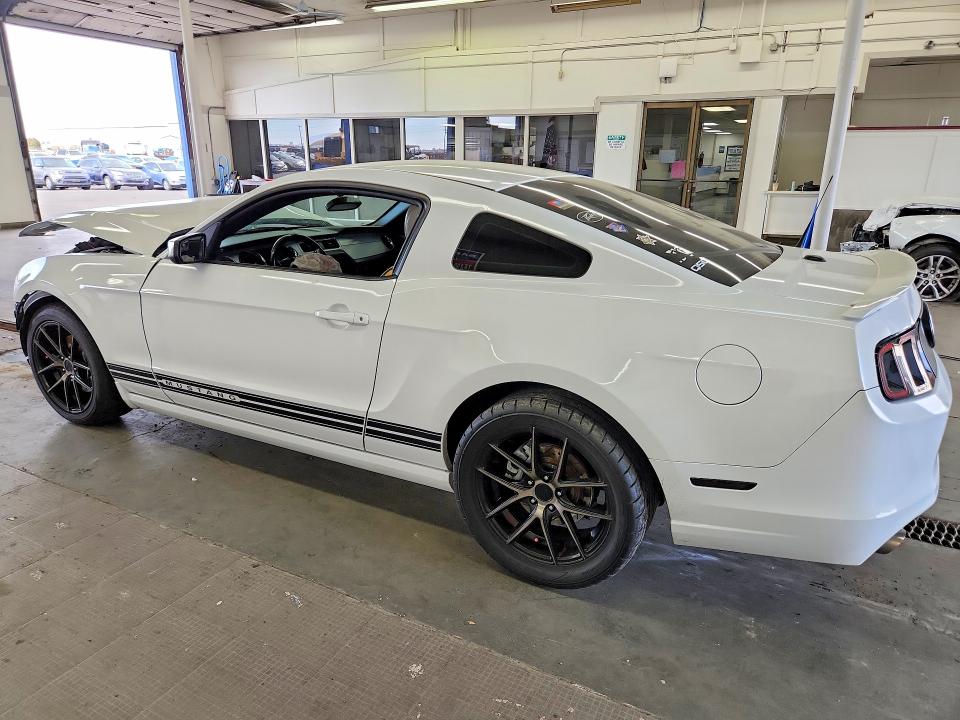 Продажа на аукционе авто 2014 Ford Mustang, vin: 1ZVBP8AM0E5292695, номер лота: 70283666