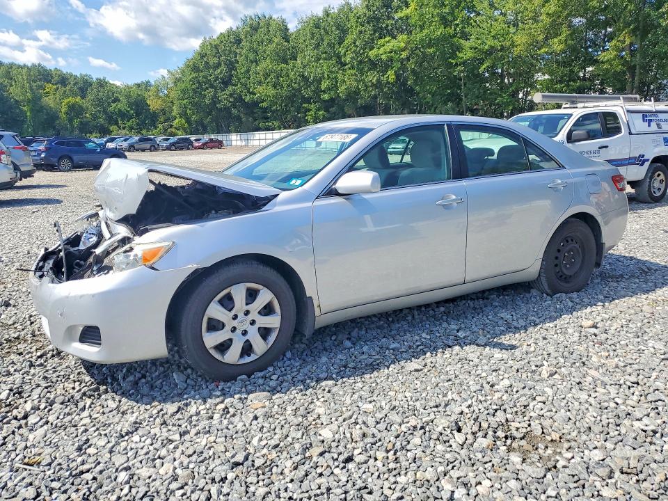 67977186 :رقم المزاد ، 4T1BF3EK0AU077914 vin ، 2010 Toyota Camry مزاد بيع