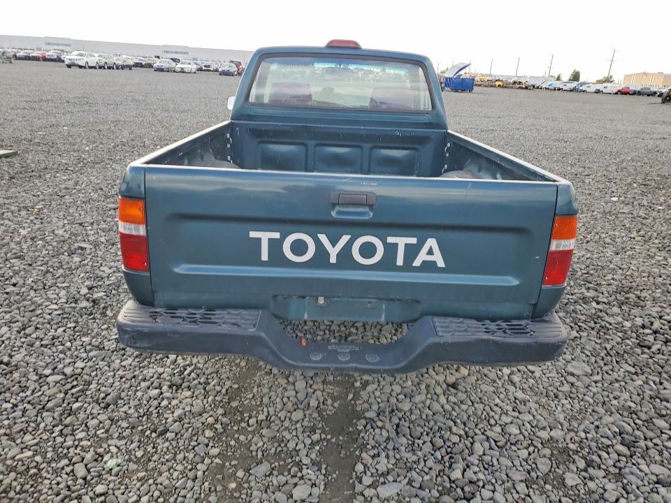 1994 Toyota Pickup მანქანა იყიდება აუქციონზე, vin: 4TARN81A4RZ242759, აუქციონის ნომერი: 70741886