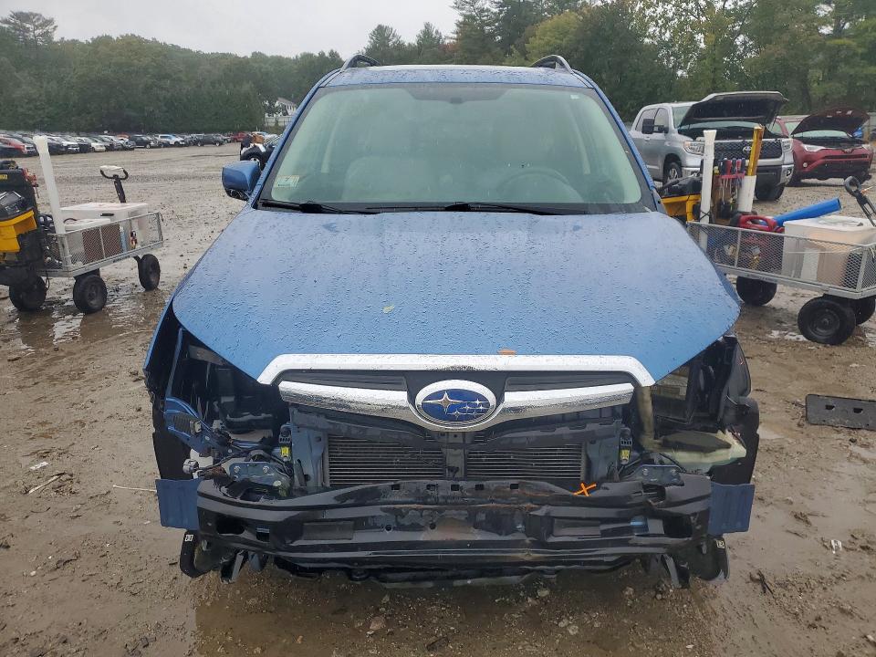 70725766 :رقم المزاد ، JF2SJADC0FH448170 vin ، 2015 Subaru Forester مزاد بيع