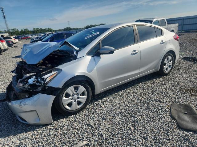 2017 Kia Forte მანქანა იყიდება აუქციონზე, vin: 3KPFK4A79HE020614, აუქციონის ნომერი: 69247966