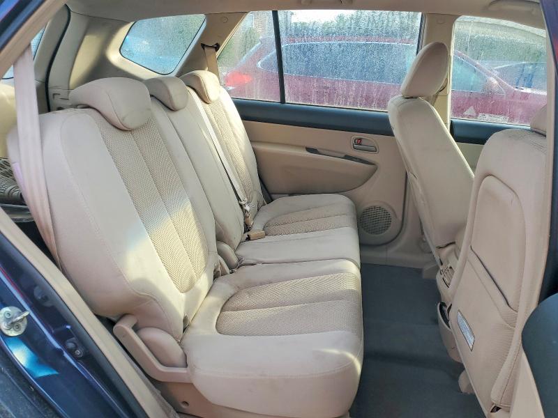 70124536 :رقم المزاد ، KNAFG526X77112436 vin ، 2007 Kia Rondo مزاد بيع