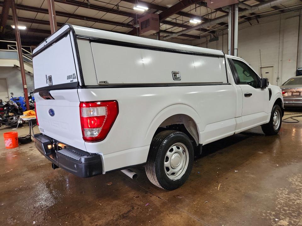 70492386 :رقم المزاد ، 1FTMF1CB6NKE56440 vin ، 2022 Ford F150 مزاد بيع