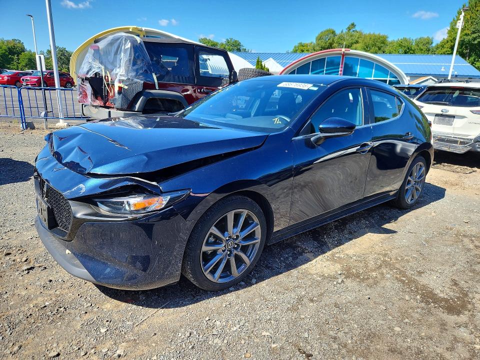 Продажа на аукционе авто 2023 Mazda 3, vin: JM1BPAKM8P1622991, номер лота: 68676936