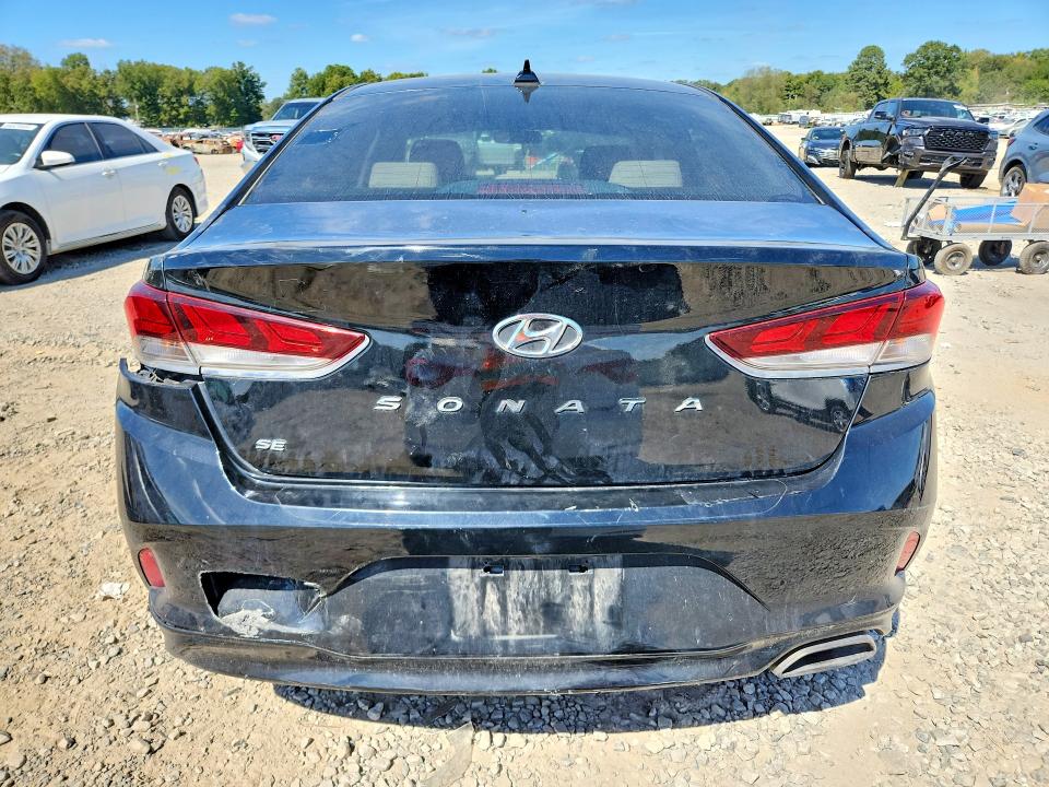 Продажа на аукционе авто 2018 Hyundai Sonata, vin: 5NPE24AF3JH682824, номер лота: 70556806