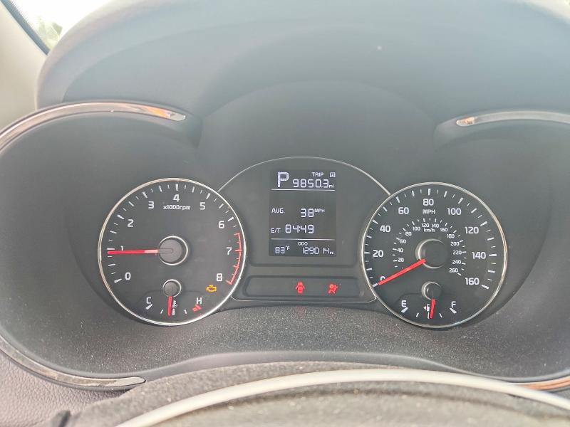 68060196 :رقم المزاد ، 3KPFK4A72JE195163 vin ، 2018 Kia Forte مزاد بيع